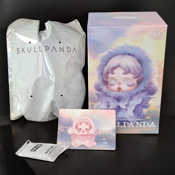 Skull Panda Windflower Pop Mart - Picture 2 of 16